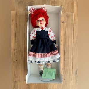 Seymour Mann Our American Sweethearts Raggedy Ann Porcelain Doll Hand Painted